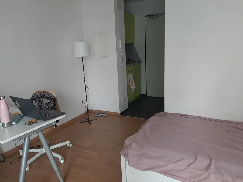 Schickes Einzelappartment im Studio B, direkt am Alex nur für Studenten,  Azubis — photo 1